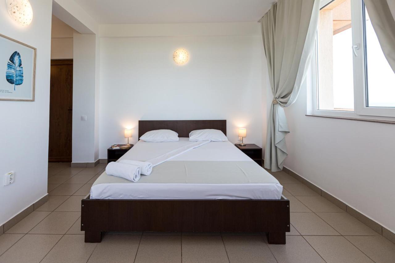 Casa Eden Hotell Costinesti Eksteriør bilde